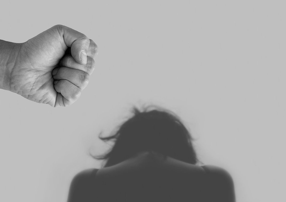 Violenza domestica e Covid 19: fuori di casa chi maltratta. Lettera alla Procura di Cagliari